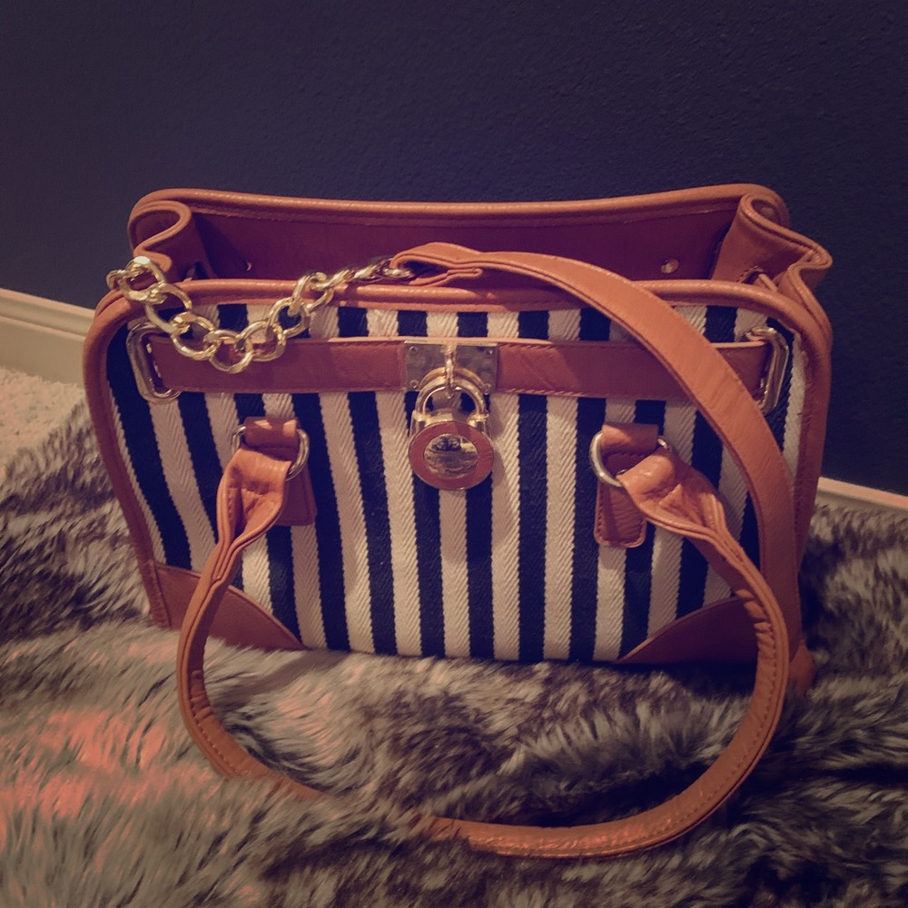 Charming Charlie handbag.